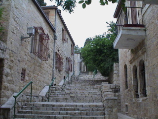 When clicked, Show still image