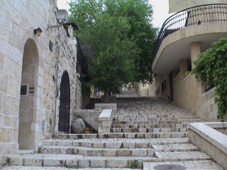 When clicked, Show still image