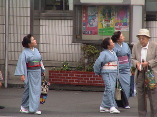 When clicked, Show still image